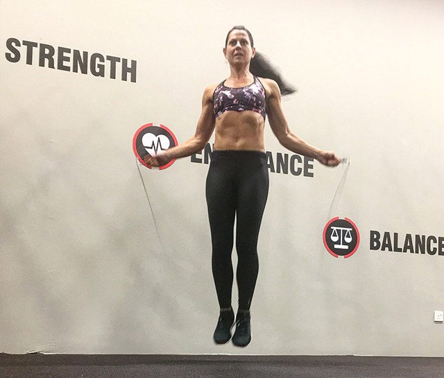 Active8me Expert Tips on Training for an Obstacle Race Natalie Dau rope skipping