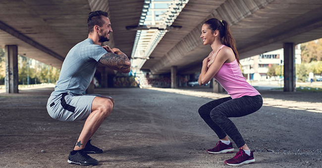 Active8me who doesnt want a toned butt heres why couple doing squats